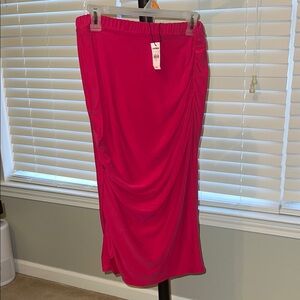 Elegant hot pink/fuschia midi express skirt!